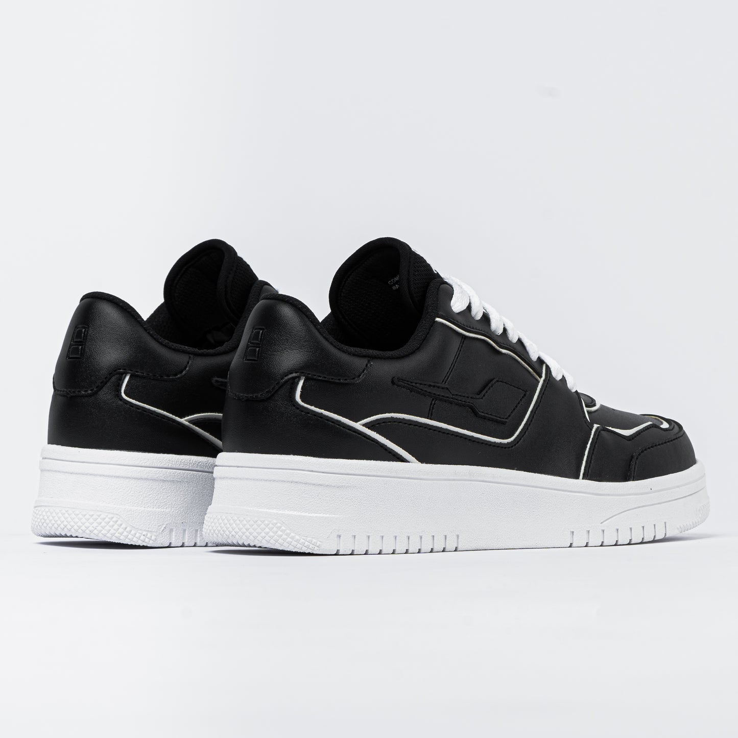 Comet Blaze 247 - Black White